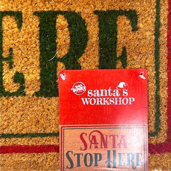NWT Santa’s Workshop “Santa Stop Here” Coir Rubber Backed Christmas Door Mat - Picture 4 of 4